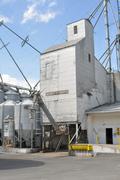 This was Kreamer Feeds first grain handling and grinding-mixing facility.