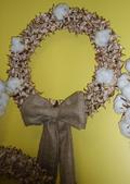 20 inch cotton boll and bur wreath with burlap bow